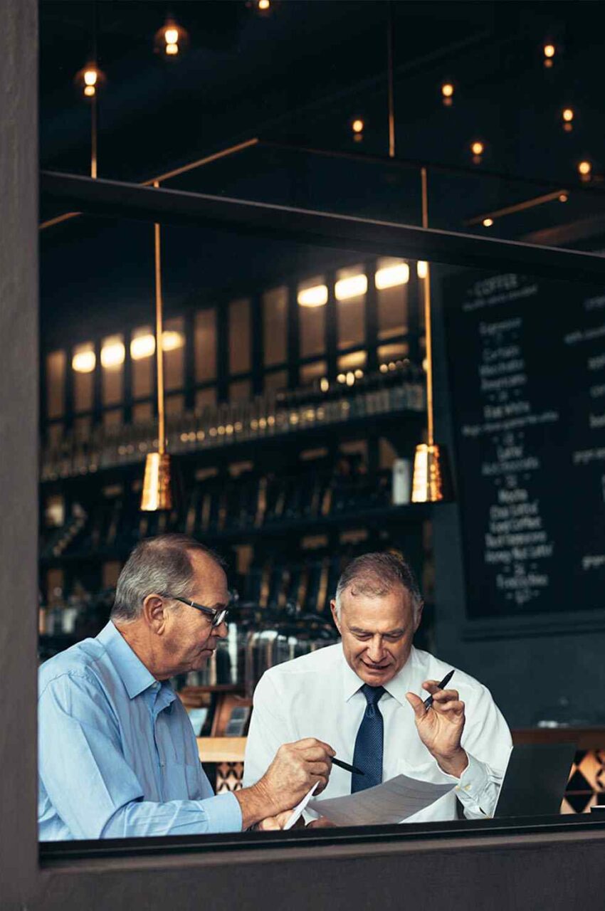 https://www.hireforce.in/wp-content/uploads/2020/08/inner_image_01-850x1280.jpg