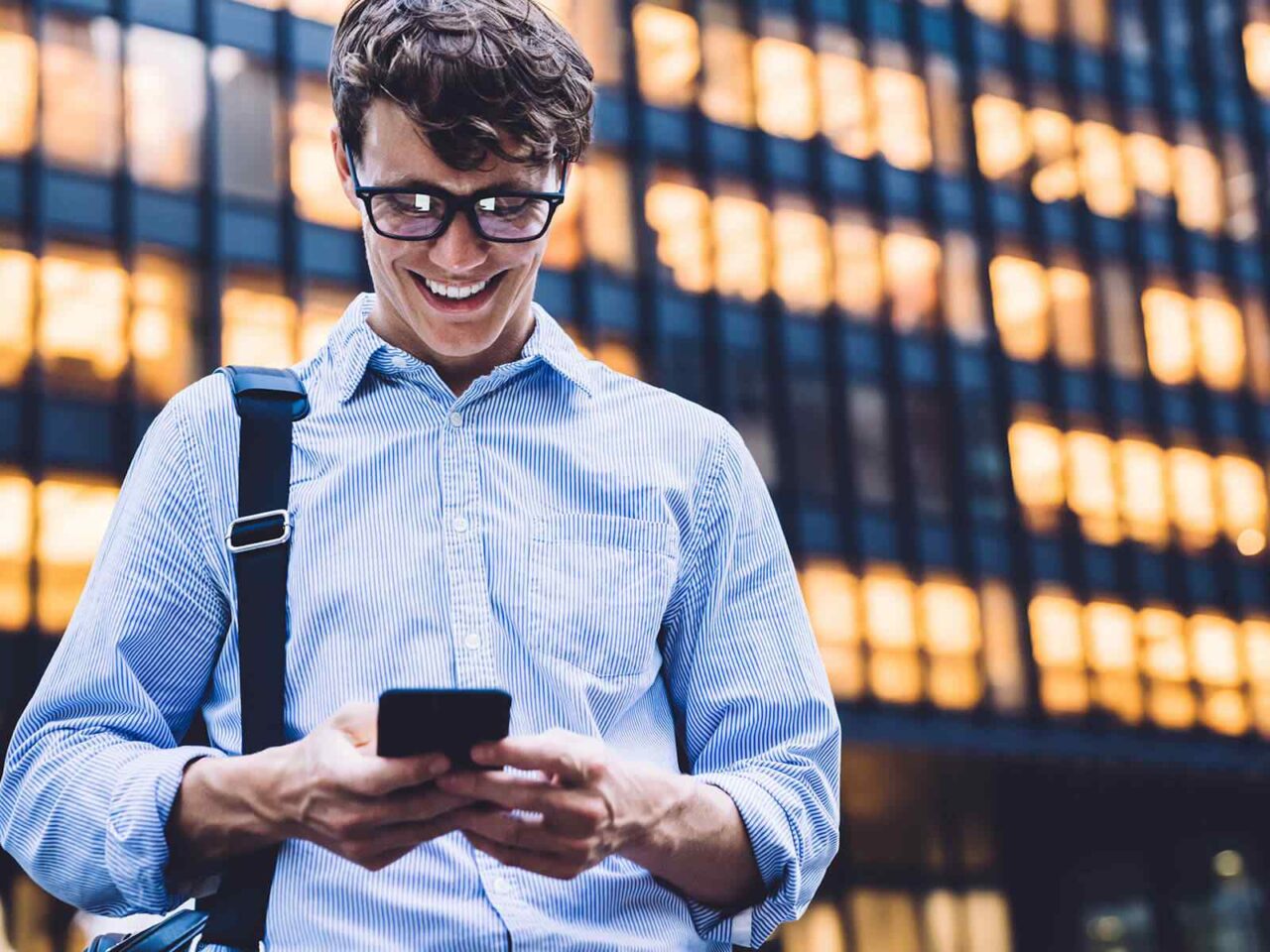 https://www.hireforce.in/wp-content/uploads/2020/08/service_03-1280x960.jpg