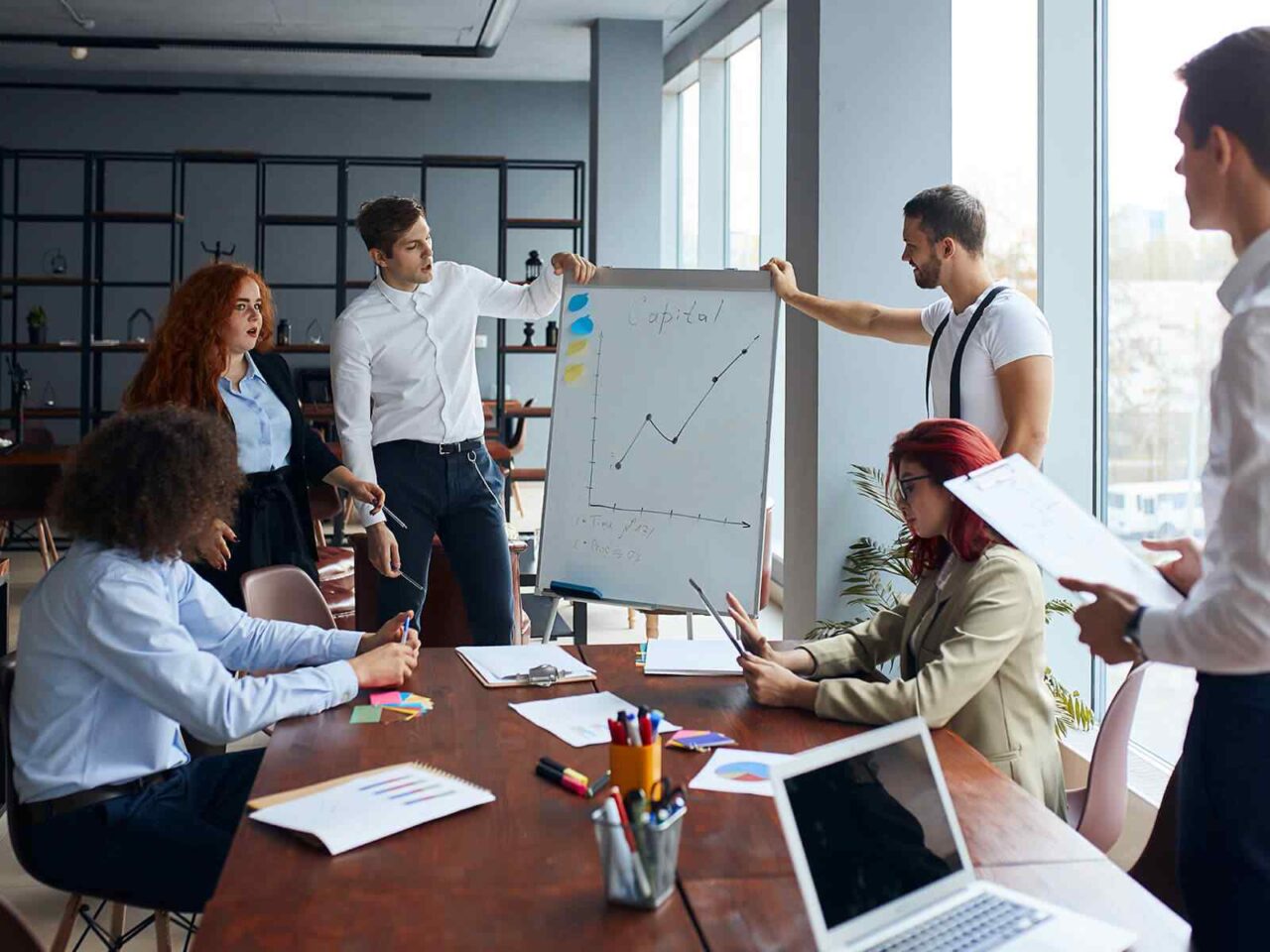 https://www.hireforce.in/wp-content/uploads/2020/08/service_05-1280x960.jpg